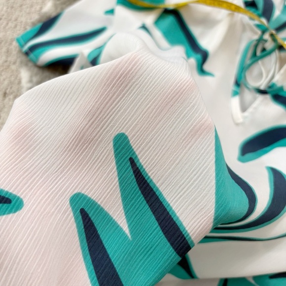 NWT Nine West Tie Front Ruffle Neck Blouse - Picture 8 of 11